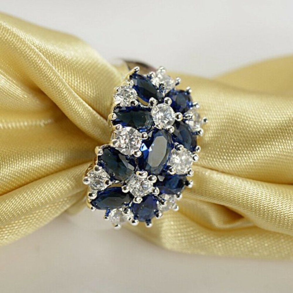 Beautiful Silver Blue White Sapphire Ring - Picture 3 of 3